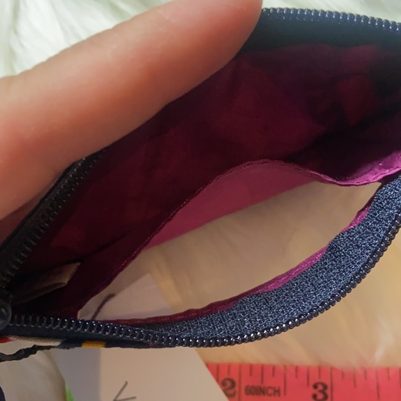 COPY - NWT Vera Bradley zip ID case Navy Paisley - Picture 5 of 7